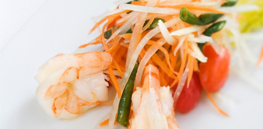 Functional and Stylish Wall-to-Wall Shelves